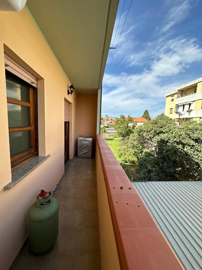 Ferienwohnung House Riky Assemini Exterior foto